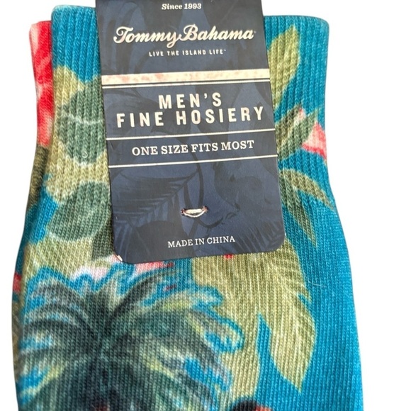 Tommy Bahama Men’s Hawaiian Hula Dancer Socks Hosiery OS Poly Spandex New - Picture 2 of 4